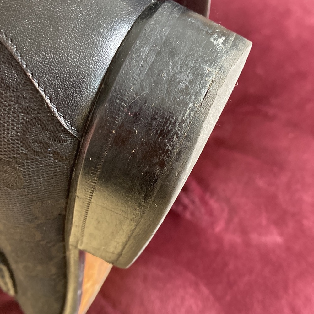 Authentic Gucci Loafer - Picture 10 of 10